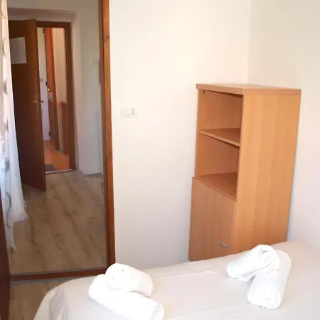 Apartment Monte *