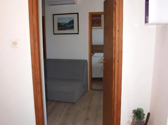 Monte * Ровинь